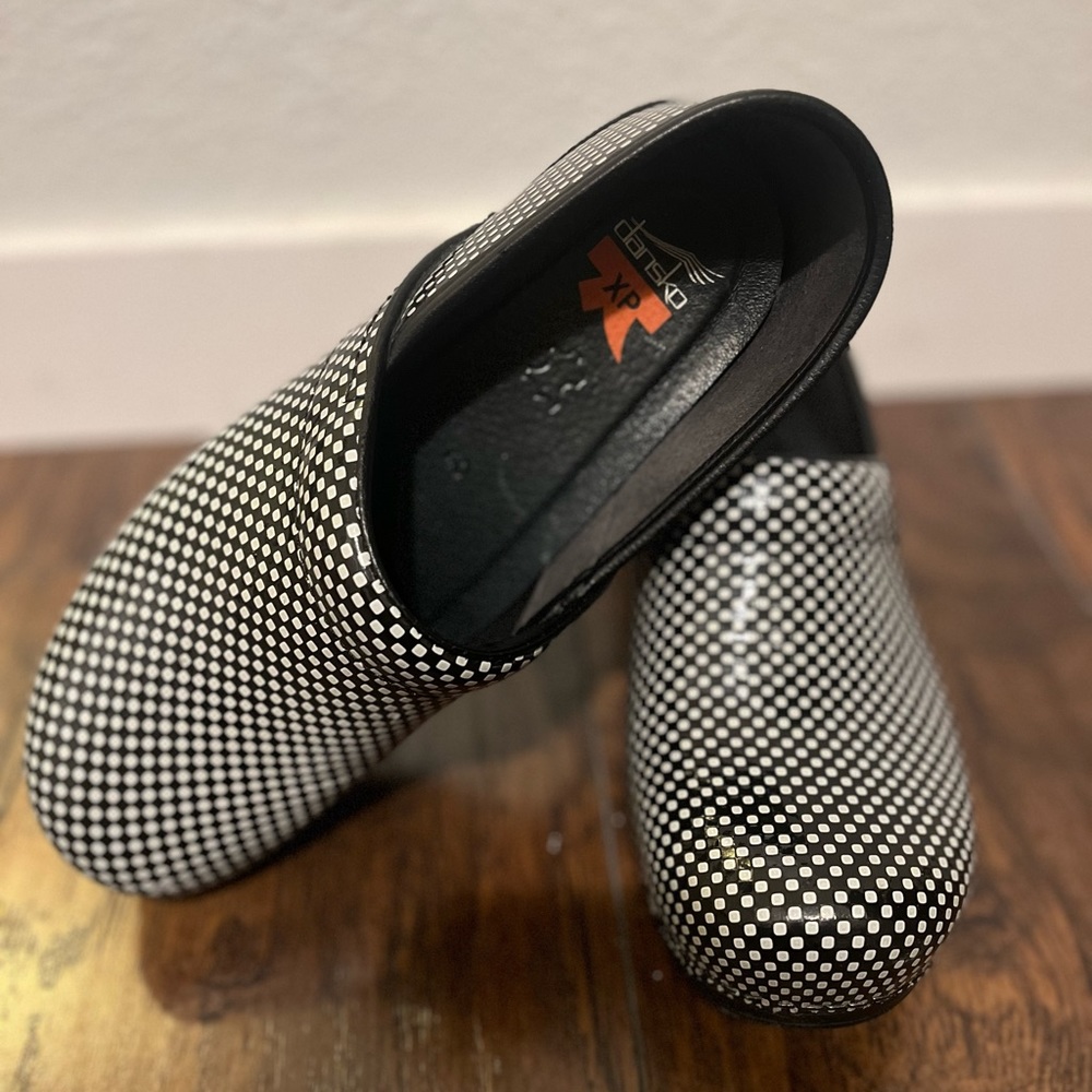 Dansko XP Clogs